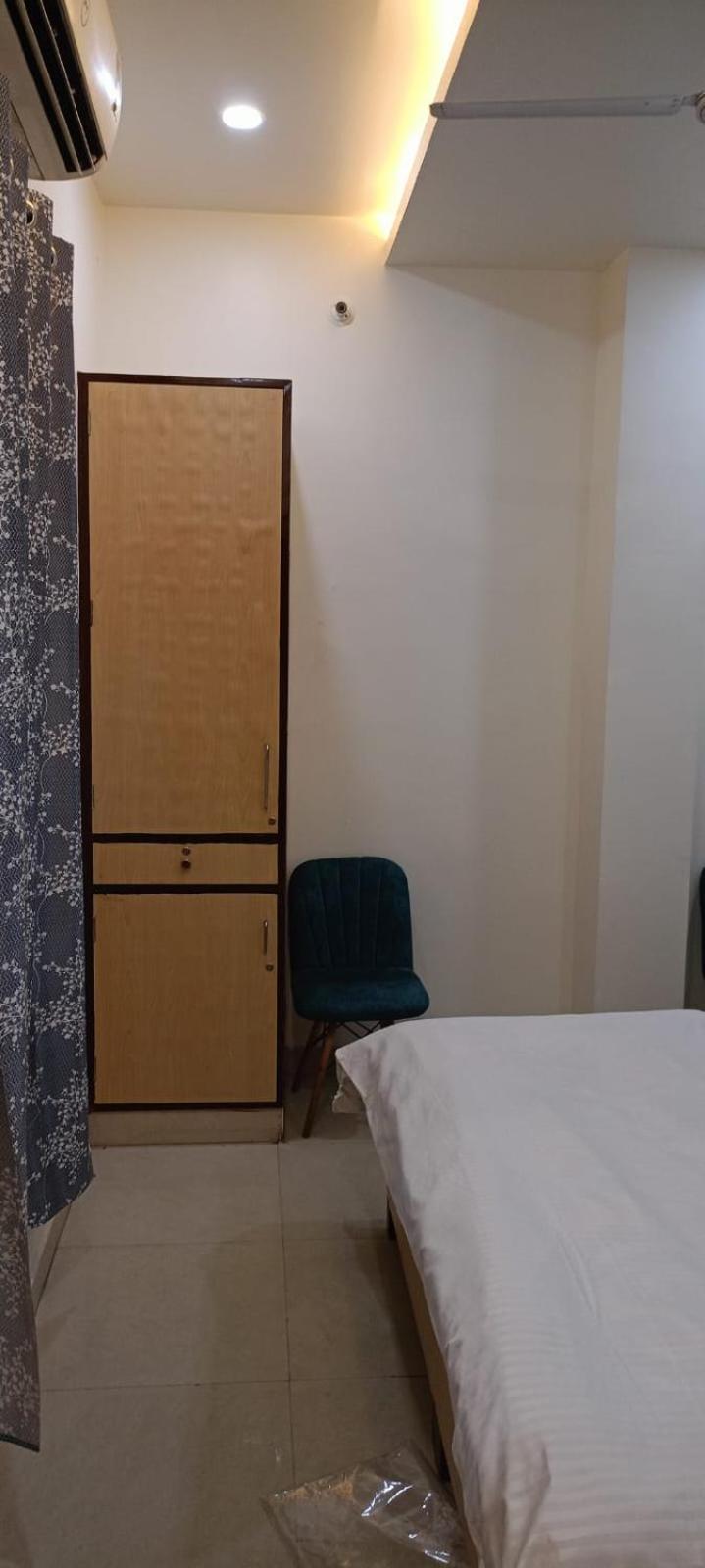 Hotel Saffron Meerut Exterior foto