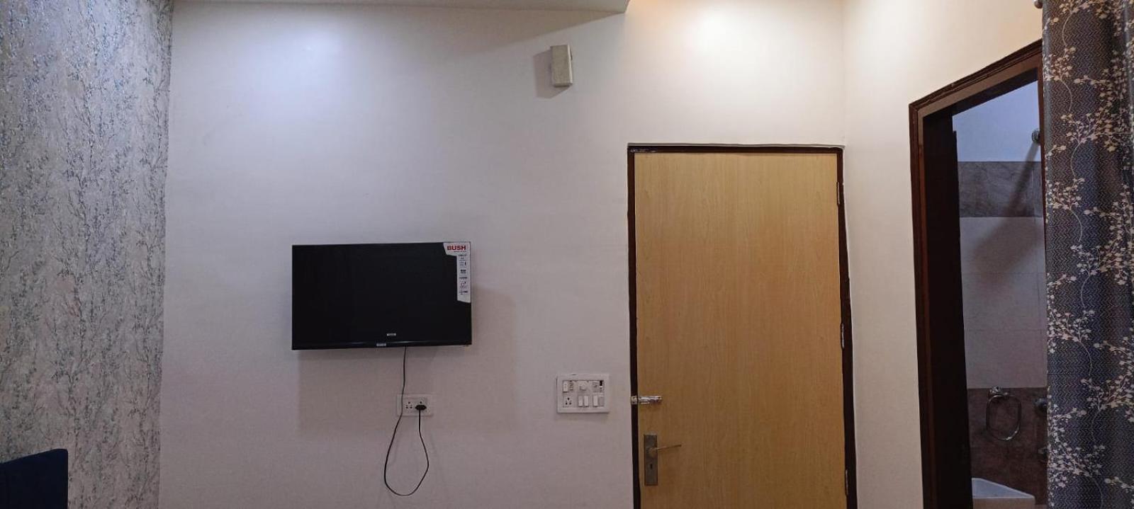 Hotel Saffron Meerut Exterior foto